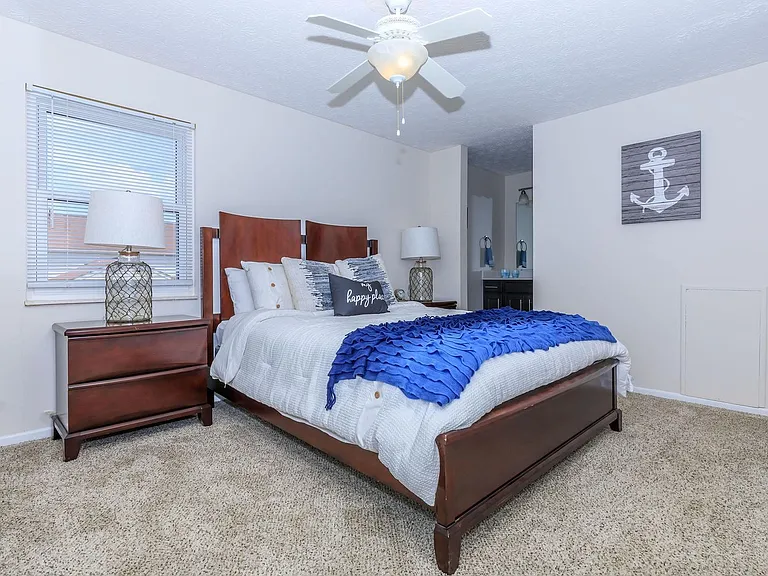 Park Club Townhomes — Photo 42