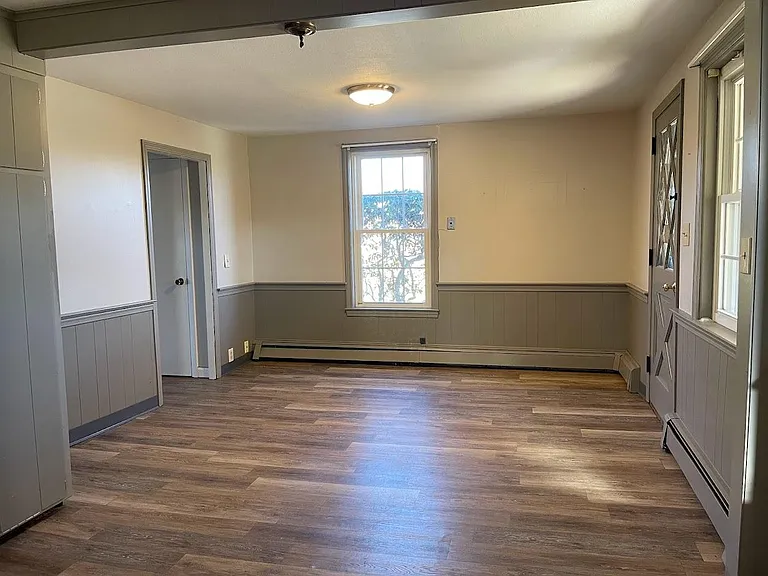 29 N Main St #A — Photo 3