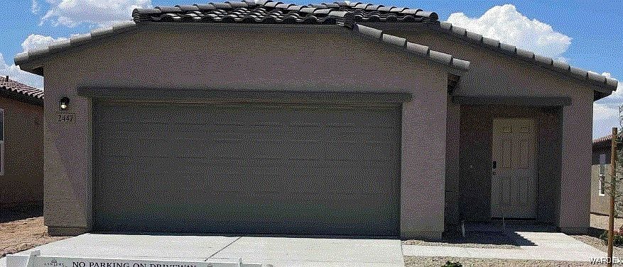 1st image of 2447 Tapatio Drive