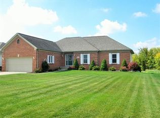 8114 Fox Tail Ct, Ypsilanti, MI 48197