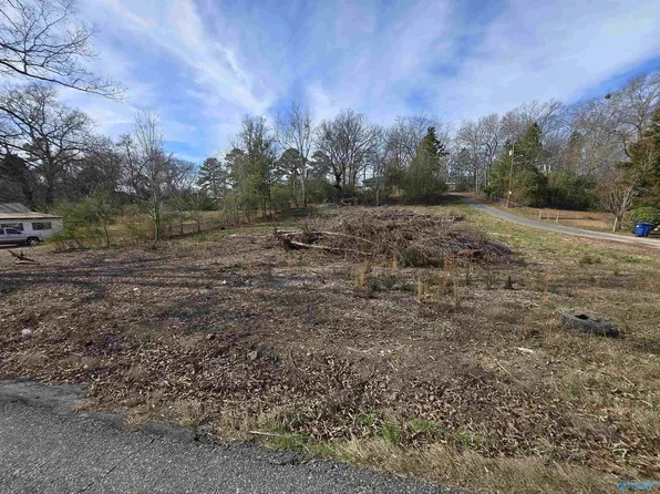 73340 Bryan Ave, Anniston, AL 36206