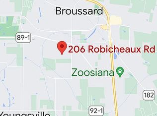 206 Robicheaux Rd, Broussard, LA 70518