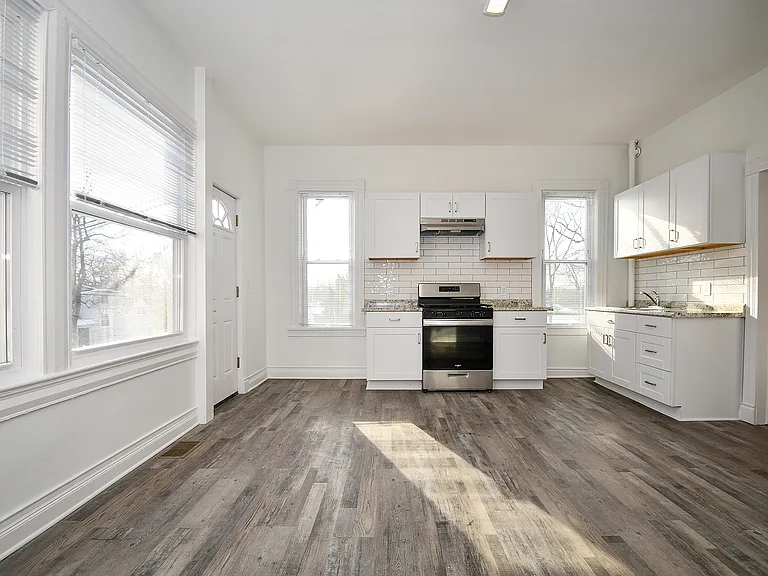 1176 Woodland Ave #1A — Photo 5