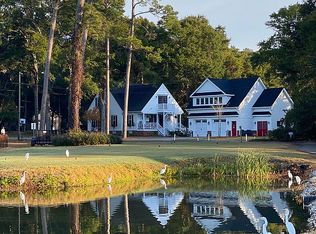 461 Lake Shore Dr, Sunset Beach, NC 28468