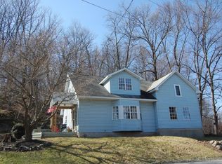 3259 Turkey Hill Rd, Stroudsburg, PA 18360