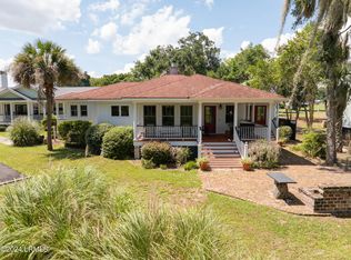 700 13th St, Pt Royal, SC 29935