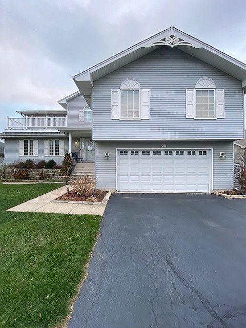 1st image of 25 N Whispering Hills Dr