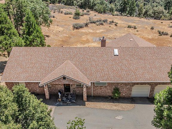 2nd image of 19484 Deerwood Dr