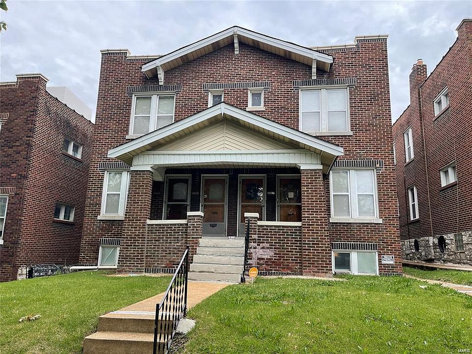 1st image of 3923 Dunnica Ave