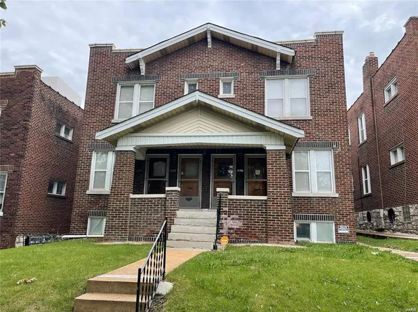 3923 Dunnica Ave, Saint Louis, MO 63116