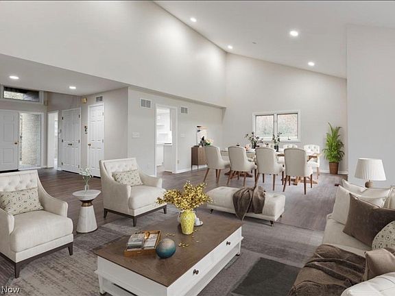 4th image of 333 N Portage Path Unit 25