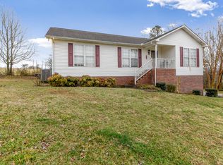 3243 Willow Branch Cir, Maryville, TN 37803
