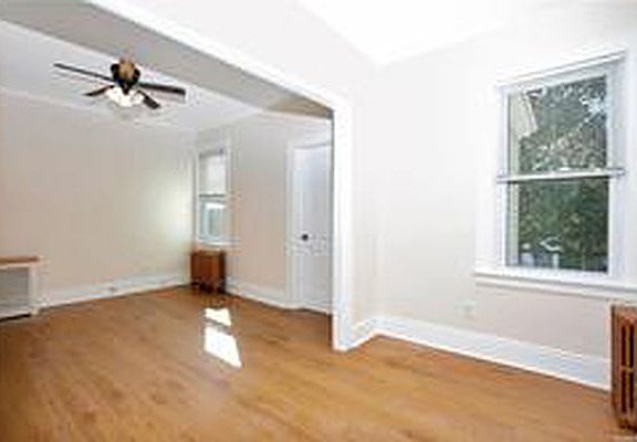 5th image of 90-29 139th St #2