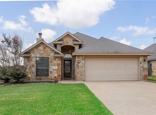 3744 Dove Hollow Ln, College Station, TX 77845