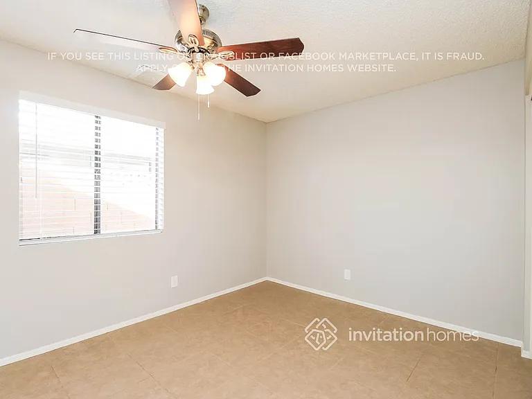 1701 N Pleasant Dr — Photo 9