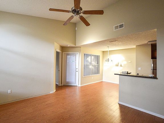 3rd image of 2553 Grassy Point Dr Unit 203