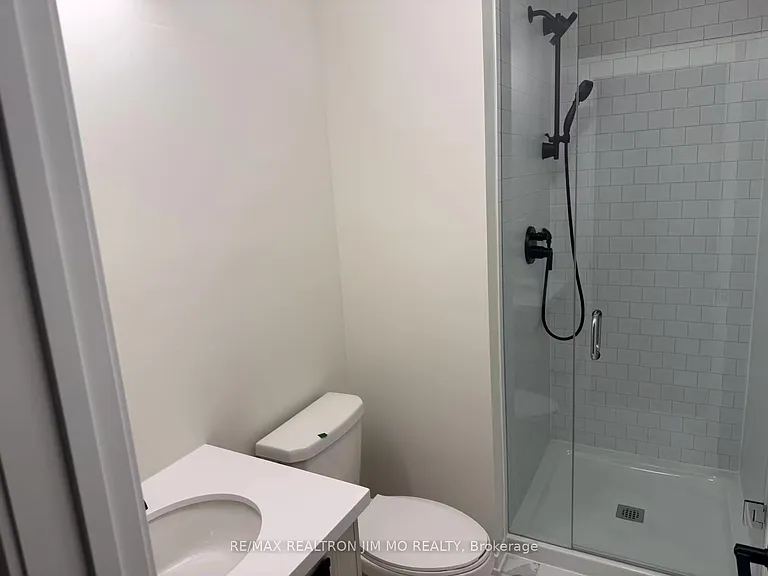 109 Matawin Ln — Photo 18
