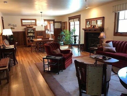 Main living, dining 15x30