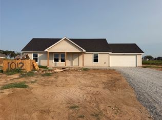 1012 Virgil Ct, Springtown, TX 76082