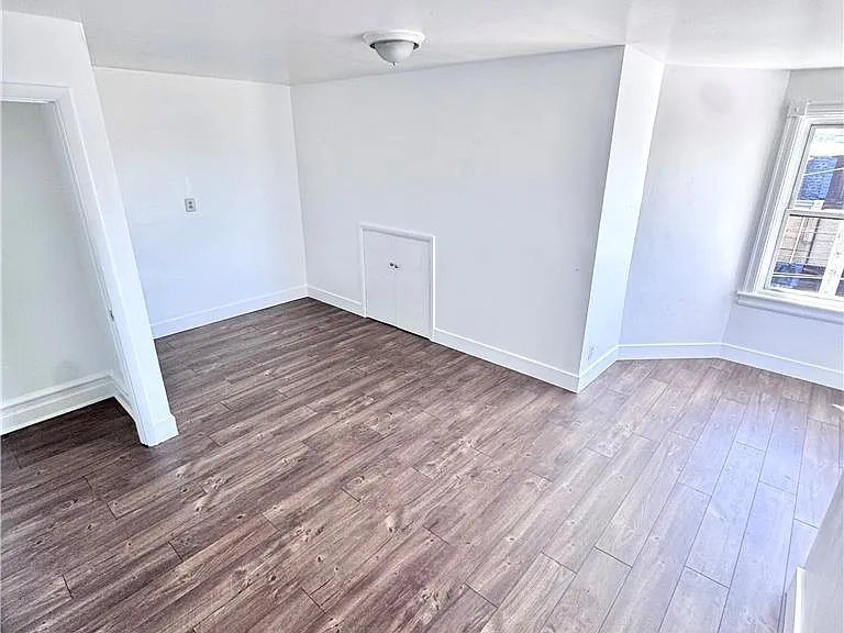 535 W Tilghman St #2 — Photo 18