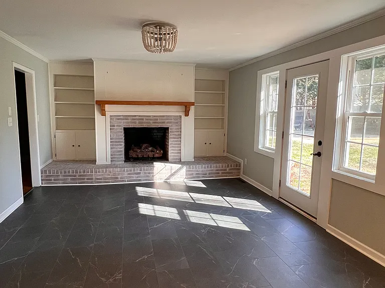 411 New Perry Rd — Photo 6