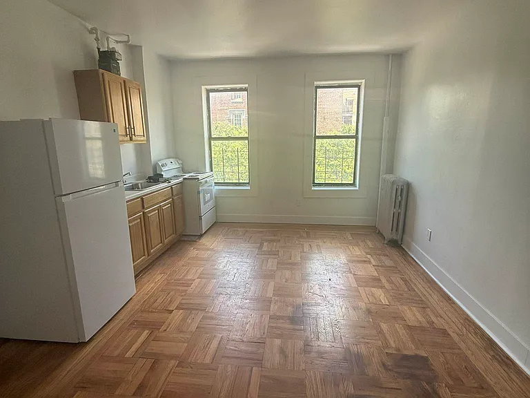 3242 Decatur Ave #33 — Photo 2