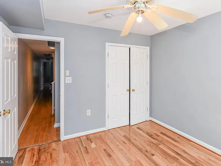 1704 Montana Ave NE — Photo 12