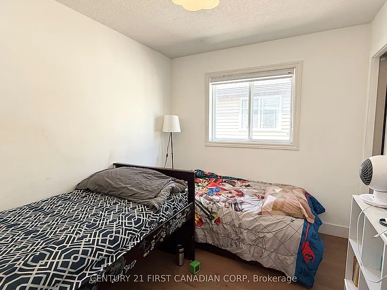 197 Baxter St — Photo 25