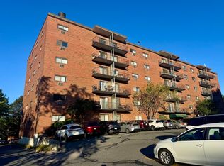 1321 Worcester Rd APT 603, Framingham, MA 01701