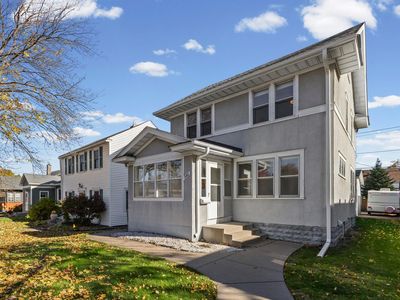 946 Smith Ave S, West Saint Paul, MN, 55118