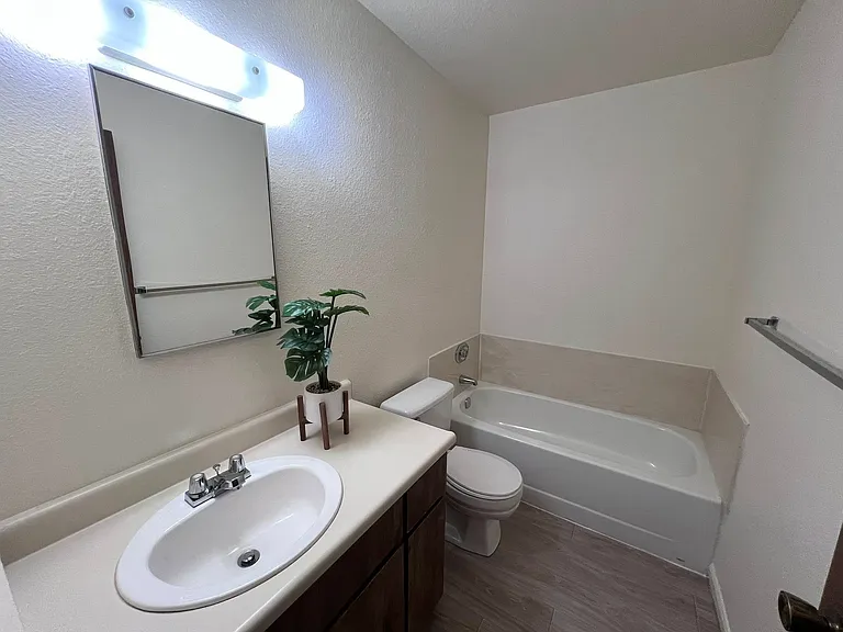 3901 Prescott Rd #B — Photo 8