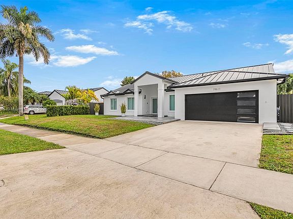 4th image of 19611 Cutler Ct