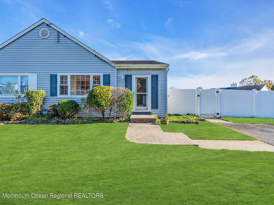 533 Iron Kettle Road, Toms River, NJ 08753 Zillow