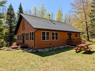 W4741 Black Bear Ln, Phillips, WI 54555