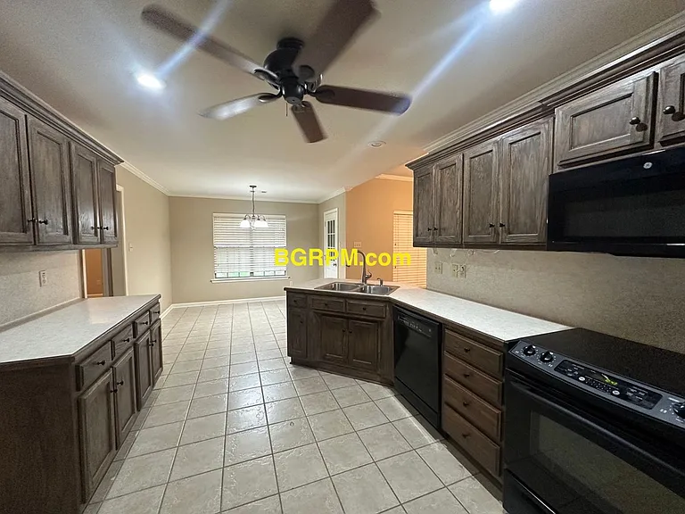 3160 Shady Side Dr — Photo 5