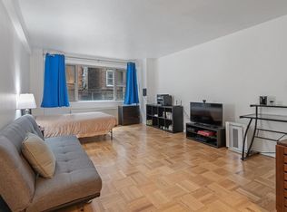 321 E 48th St APT 2K, New York, NY