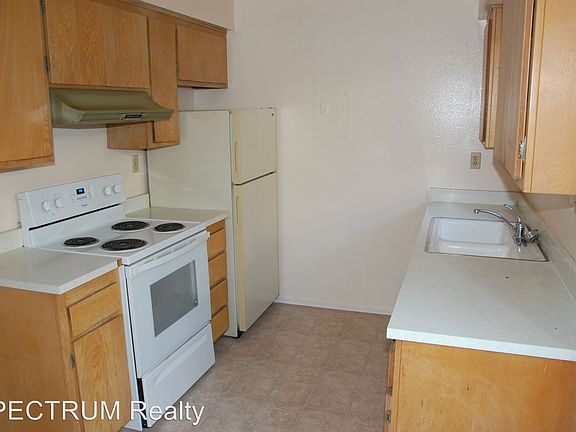 4th image of 258 W Alamar Ave APT 2
