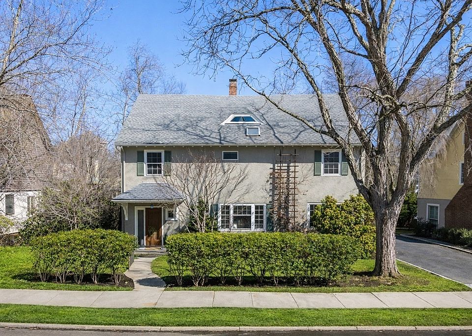 1st image of 189 Clinton Rd