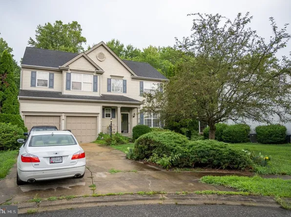 11825 Murre Ct, Waldorf, MD 20601