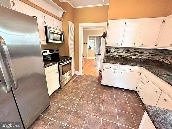 4th image of 276 Paradise Rd