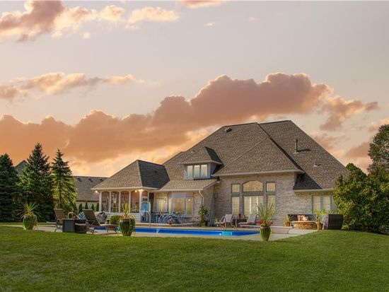2071 Eagle Trace Dr, Greenwood, IN 46143 | Zillow