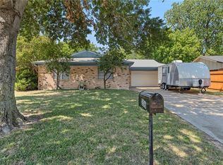 206 Shirley Dr, Waco, TX 76705