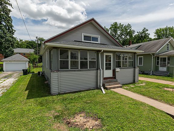 2nd image of 1827 13th St