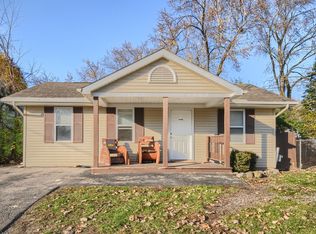 2209 E Whittemore Ave, Burton, MI 48529