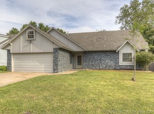2927 W 64th St, Tulsa, OK 74132