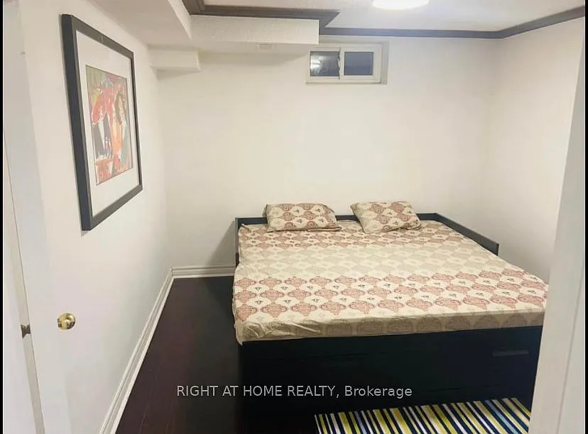 2 bed, $2,300 — Photo 4