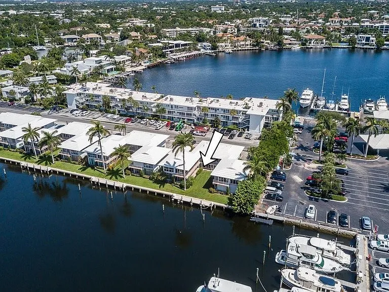 2760 Yacht Club Blvd #10C — Photo 3