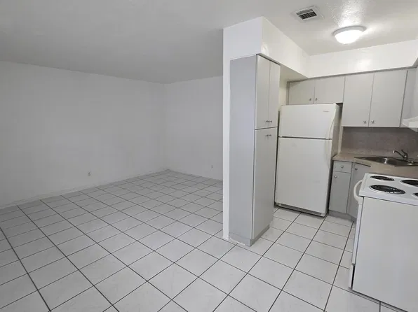 2501 Pierce St APT 15, Hollywood, FL 33020