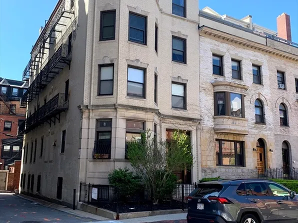 65 Hemenway St APT 1, Boston, MA 02115