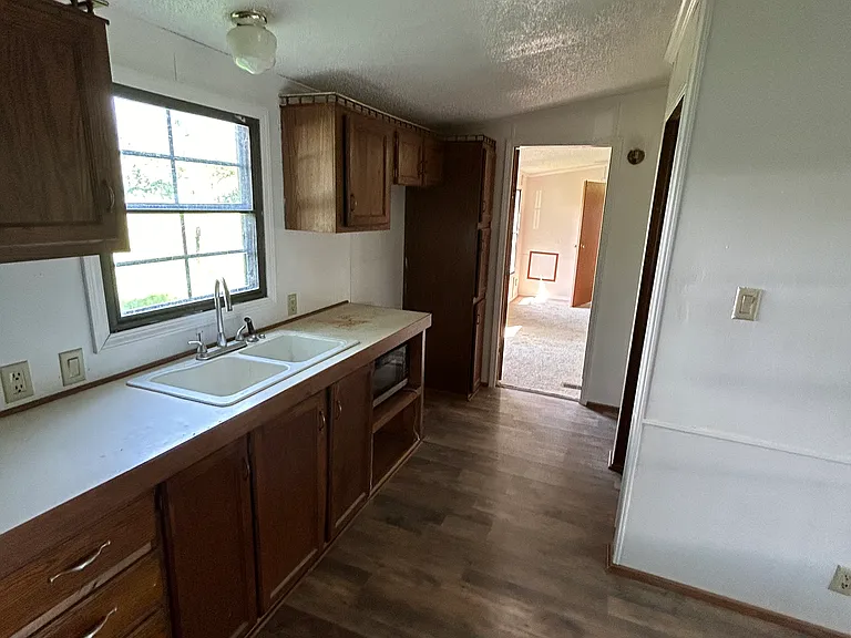 210 W Harrison St #30 — Photo 13